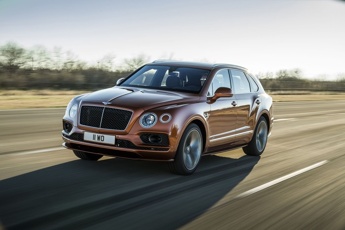 Bentley merayakan ulang tahunnya yang ke-100 dengan menghadirkan mobil baru di ajang Geneva Motor Show 2019. Penasaran seperti apa penampakannya?