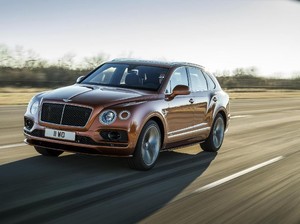 Keren! Mobil Mewah Bentley Pakai Audio Buatan Surabaya