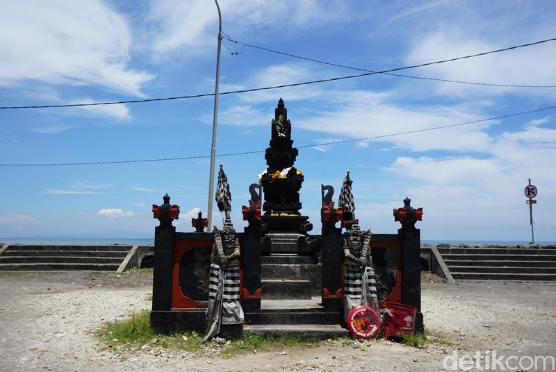 Foto Pantai Sanur Pasca Kejadian Orang Ambil Uang Sesajen