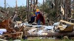 Dahsyat! Tornado Hantam Alabama 23 Orang Tewas