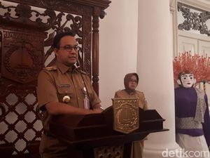 Samakan Persepsi Kepemimpinan, Anies Kumpulkan Lurah dan Camat Se-DKI