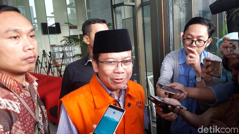 Segera Disidang, Taufik Kurniawan: Berdoa, Serahkan pada Allah Segera Disidang, Taufik Kurniawan: Berdoa, Serahkan pada Allah