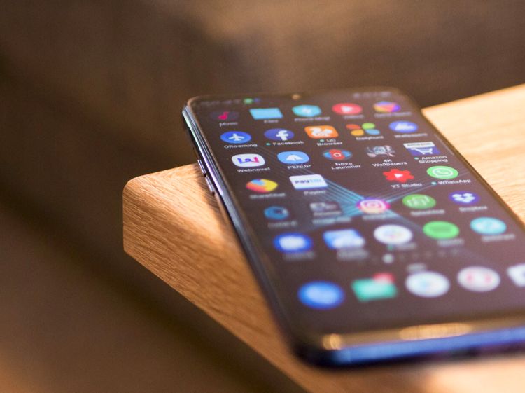 Melihat Realme 3, Ponsel Murah yang Menjanjikan