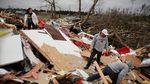 Dahsyat! Tornado Hantam Alabama 23 Orang Tewas