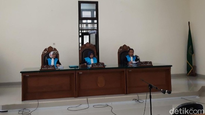 KPU Bantah Ada Kejanggalan Pada SK Pencoretan Ngadiyono