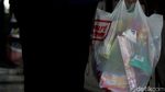Melihat Penerapan Diet Kantong Plastik di Jakarta