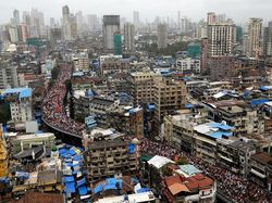 Potret 10 Kota Terpadat di Dunia