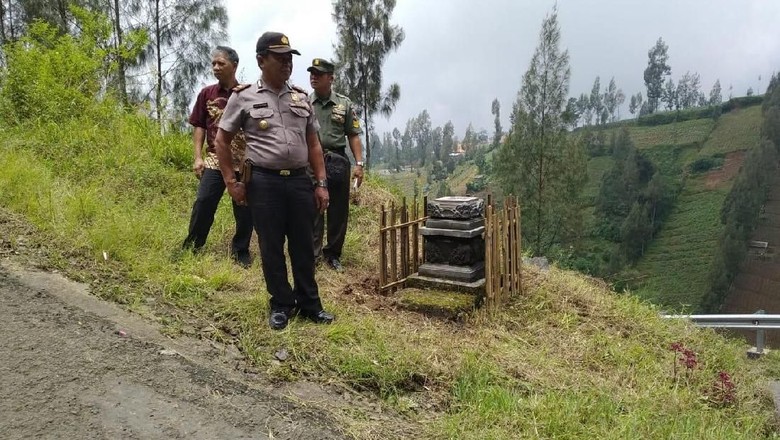3 Patung Simbol Hindu Dirusak, Polisi: Jangan Terprovokasi 3 Patung Simbol Hindu Dirusak, Polisi: Jangan Terprovokasi