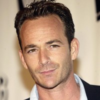 Selepas Beverly Hills, 90210, Luke sudah membintangi puluhan serial TV dan belasan judul film. Karya terakhirnya sebagai aktor adalah sebagai Fred Andrews di serial Riverdale. Foto: Getty Images