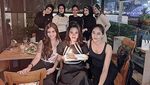 Cantik dan Seksi, Begini Pose DJ Verny Hasan Saat Cicip Makanan
