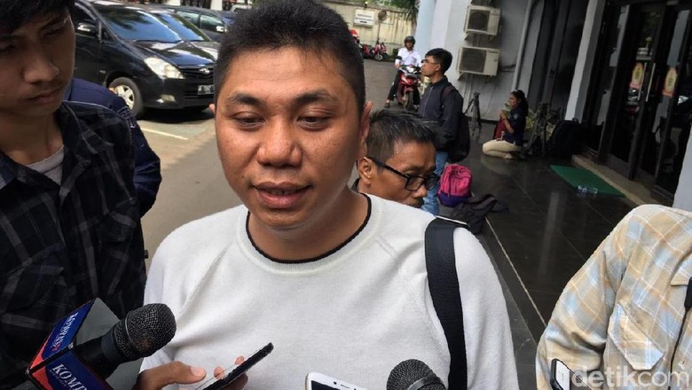 Jokowi Disebut Berencana Tambah 6 Wamen, PD Ingatkan PR yang Urung Rampung Jokowi Disebut Berencana Tambah 6 Wamen, PD Ingatkan PR yang Urung Rampung