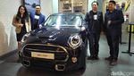 Ada 6 Unit, MINI 3-doors Black Edition Mejeng di Mall Bandung