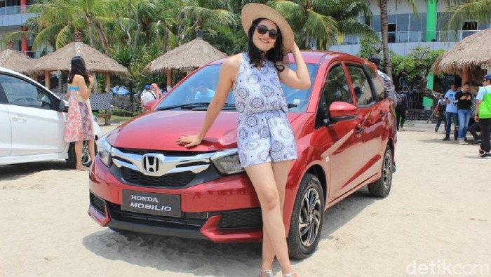 Test Drive Mobilio 2019