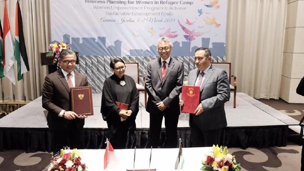 Penandatanganan LoI antara RI-Palestina terkait pengadaan desalinasi air dan obat obatan serta alat-alat kesehatan