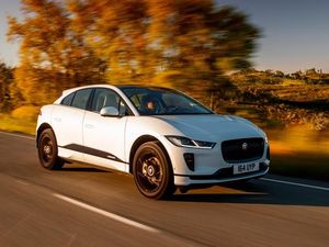 Waduh, Mobil Terbaik Dunia Harus Di-Recall
