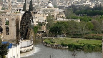 Hama, Suriah. Population: 1,3 juta. Kepadatan: 65.000/mi². Foto: via Brainberries