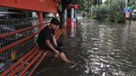 Terendam Banjir, Aktivitas di Ruko ITC Mangga Dua Tetap Normal