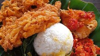 Kedai Pak Ciman terkenal akan kreasi telur dadarnya yang gurih dan garing. Pas jadi pelengkap makan siang nih! Foto: Instagram cellinery_rep.eat