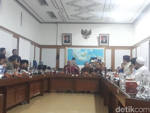 KPU Terima Audiensi FUI Bahas Pemilih Disabilitas hingga e-KTP WNA