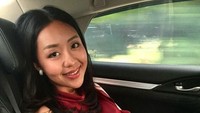 Inilah Karnsita Rodthong, putri dari Arnon Rodthong, juragan durian dari Thailand. Ayah Karnsita sempat membuat heboh karena membuat sayembara cari jodoh buat putrinya yang berusia 26 tahun itu. (Facebook/Karnsita Rodthong)