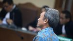 Divonis 4 Tahun Penjara Eddy Sindoro Tertunduk Lesu