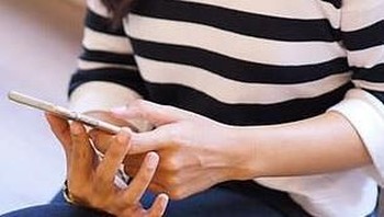 Rodthong pun menjelaskan tidak perlu pria kaya ataupun memiliki gelar asal sang calon menantu memiliki jiwa pekerja keras, hemat serta mau belajar tentang industri perkebunan durian. (Foto: Viral Press)