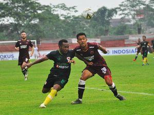 PSM Kesulitan Hadapi Kalteng Putra Sejak Babak Pertama