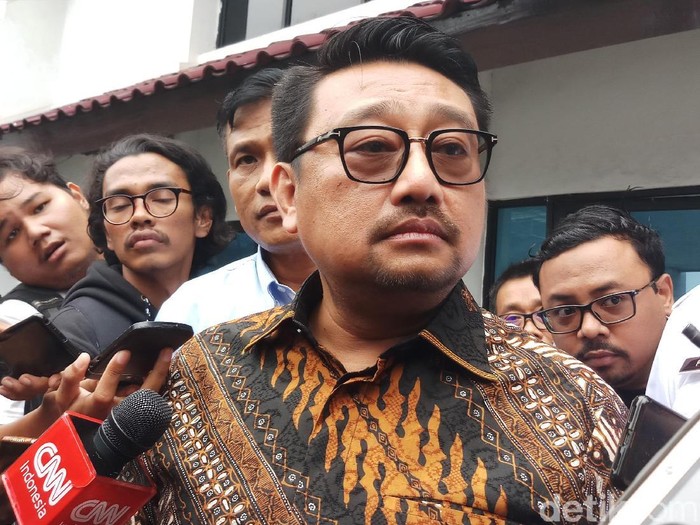 Wasekjen PD Rachland Nashidik