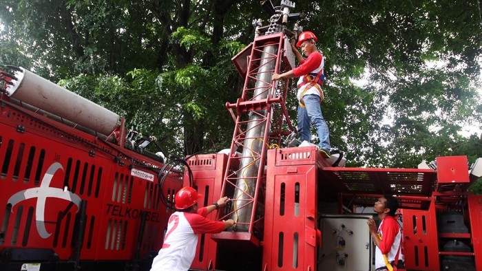 Ilustrasi Mobile BTS Telkomsel. Foto: Telkomsel Ilustrasi Mobile BTS Telkomsel. Foto: Telkomsel
