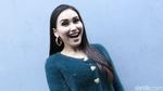 Ayu Ting Ting Semringah Banget, Ada Apa?
