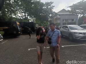 6 Jaksa Disiapkan Kawal Kasus 2 Muncikari Vanessa Angel