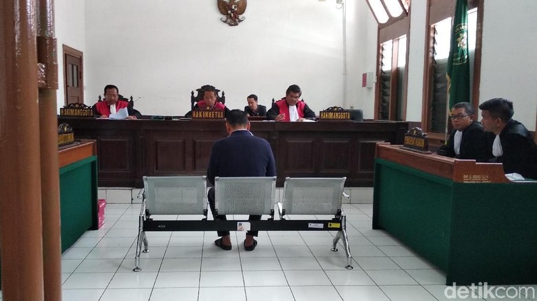 Dituntut 5 Tahun Suap Kalapas, Fahmi Darmawansyah: Saya Menyesal Dituntut 5 Tahun Suap Kalapas, Fahmi Darmawansyah: Saya Menyesal
