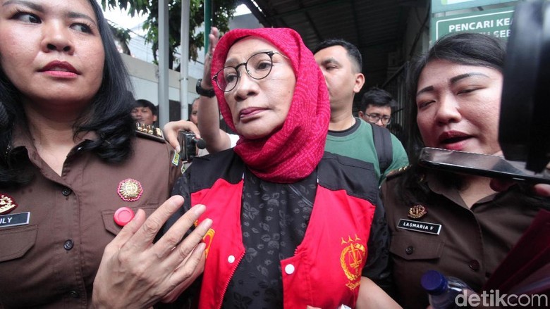 Tak Hanya Ventilasi, Ini Keluhan Lain Ratna Sarumpaet di Tahanan Tak Hanya Ventilasi, Ini Keluhan Lain Ratna Sarumpaet di Tahanan