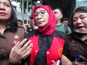 Pengacara Ratna: Cuitan Twitter hingga Konpers Prabowo Bukan Keonaran