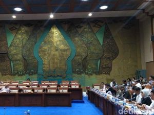 Dirut Pertamina Mangkir Rapat, Komisi VII DPR Ancam Minta Mundur