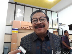 Kasus Suap APBD Tulungagung, KPK Panggil Pakdhe Karwo Rabu Lusa