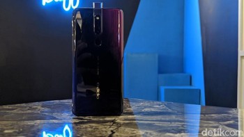 Helio P70 dengan fabrikasi 12nm mentenagai ponsel ini. Diracik denga GPU Mali-G72 MP3 dan RAM 6 GB menjanjikan kinerja yang ngebut.  Foto: Adi Fida Rahman/detikINET