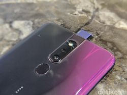 Penampakan Oppo F11 Pro yang Menawan