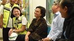 Senangnya Sri Mulyani Sore-sore Jajal MRT