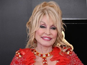 Dolly Parton Meninggal Dunia di Usia 80 usai Berjuang Melawan Kanker