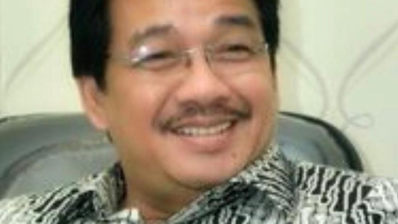Denny JA Tanggapi Fahri Hamzah yang Kesal Gegara Survei Nggak Mutu Denny JA Tanggapi Fahri Hamzah yang Kesal Gegara Survei Nggak Mutu