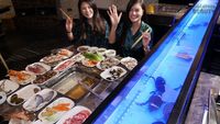 Seru! Di Resto Ini Bebas Ambil Seafood Hidup Sebelum Dimasak 