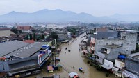 Begini penampakan udara banji yang rendam wilayah di Kabupaten Bandung, Jawa Barat.