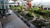 Beginilah potret sepinya bandara Internasional Ngurah Rai Bali disaat Hari Raya Nyepi.