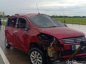 Kecelakaan Tunggal Terjadi di Tol Madiun yang Banjir, 1 Orang Tewas