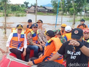 Fenomena Hidrometeorologi, Khofifah Imbau Warga Jatim Waspada