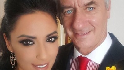 Model Seksi Ini Mau Dinikahi Eks Bintang Liverpool Walau Beda Usia 27 Tahun