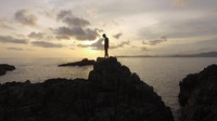Para host MTMA mengeksplor tebing-tebing batuan uniknya (My Trip My Adventure)