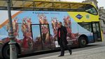 Foto: Tari Gandrung Banyuwangi Nempel di Bus Pariwisata Jerman