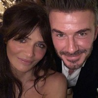 Persahabatan David dan seorang wanita bernama Helena Christensen menjadi sorotan sejak keduanya terlihat sangat dekat di sebuah pesta pada bulan Desember lalu. Foto: Dok. Getty Images, Instagram